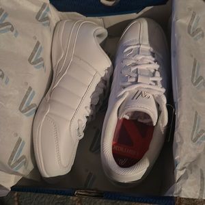Varsity Cheerleader II Cheer Shoe size 6.5